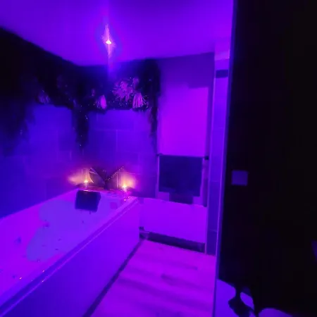 L'instant Plaisir - Bien Etre Apartment